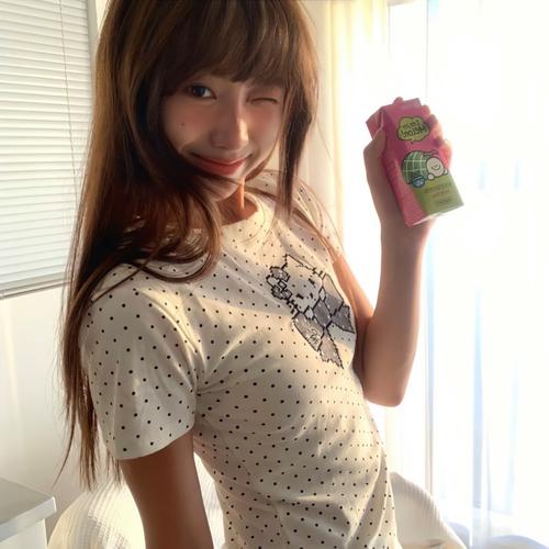 美女老师让我操视频的相关介绍