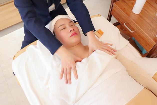 性感老师被我操的相关介绍
