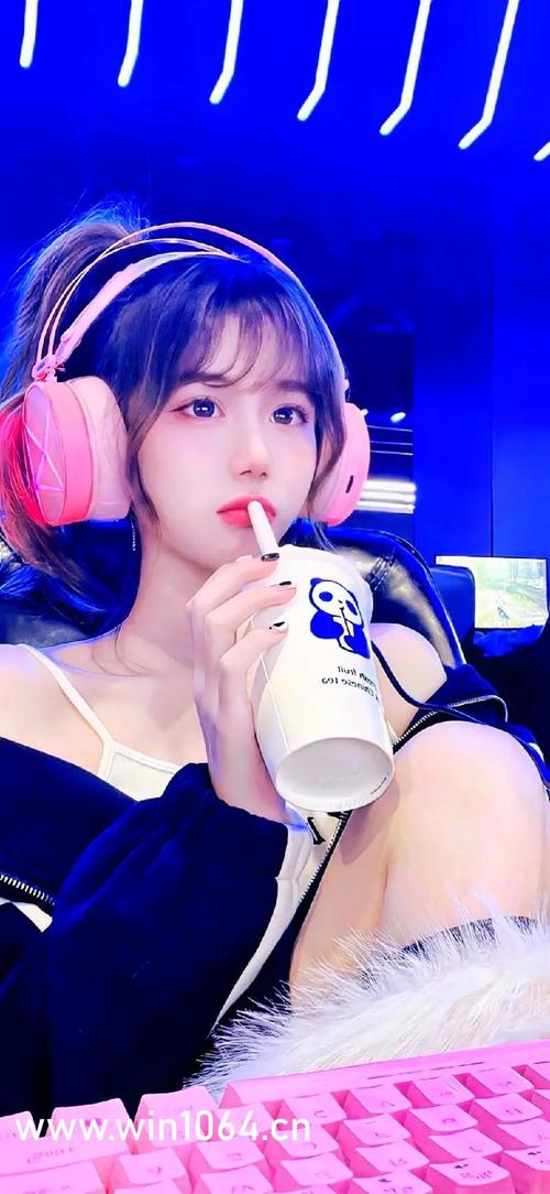 动漫美女在线搞黄的相关介绍