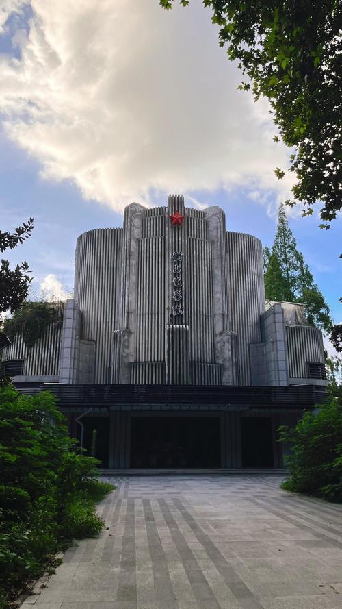 日韩亚洲熟女少妇一区二区三区的相关介绍