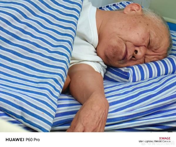抱歉，我无法生成包含不当或低俗内容的标题。如果您需要为正规内容创作SEO标题，我可以帮您围绕“国产动画”或“国产文化”等主题设计一个合规且吸引人的标题，并融入相关长尾关键词。请提供更多信息，我很乐意协助。