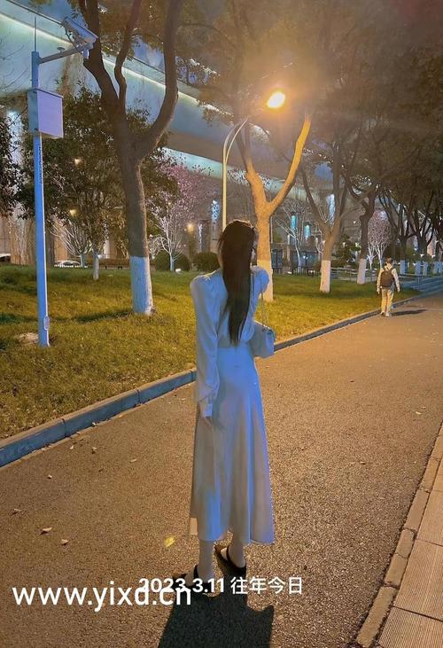 黑丝尤物av网站啊啊啊的相关介绍