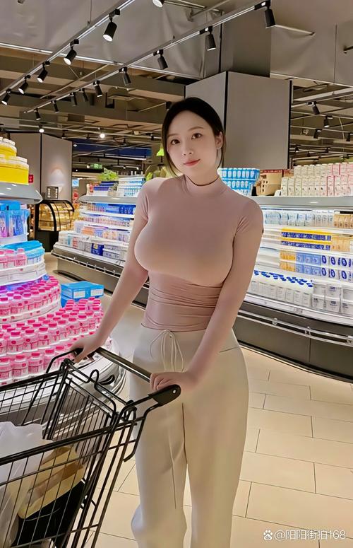 人妻熟女久久在线的相关介绍