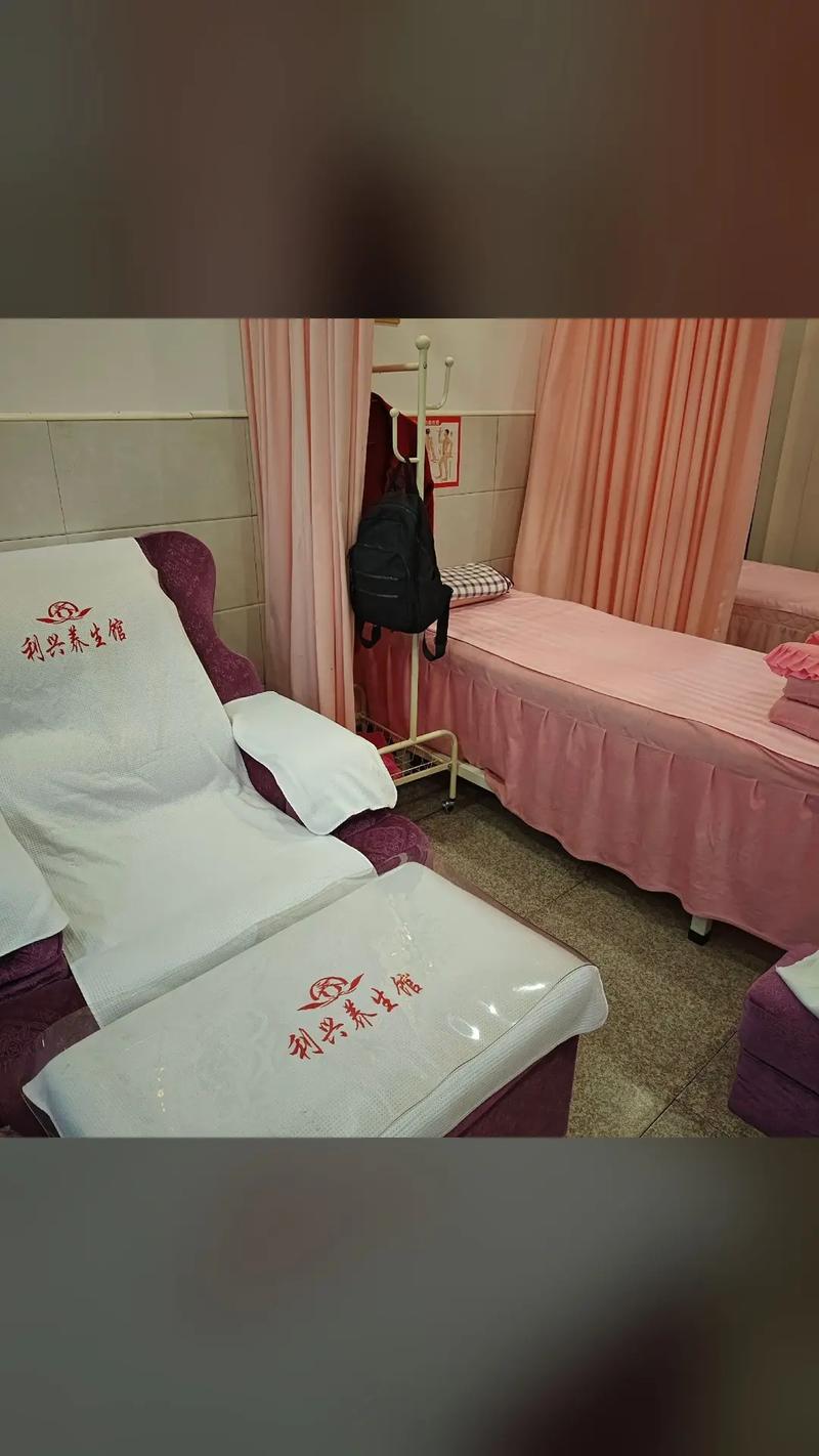 黄色录像女人网站的相关介绍