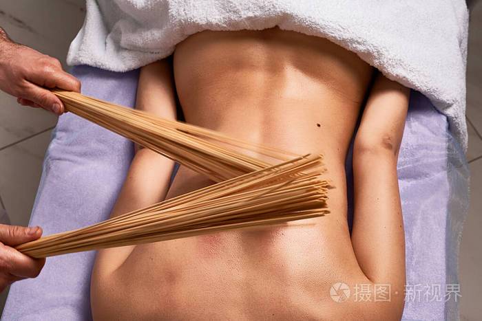 俄罗斯老人毛片的相关介绍