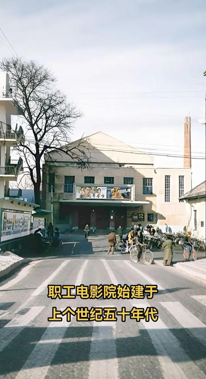 美女老师被我操的视频的相关介绍