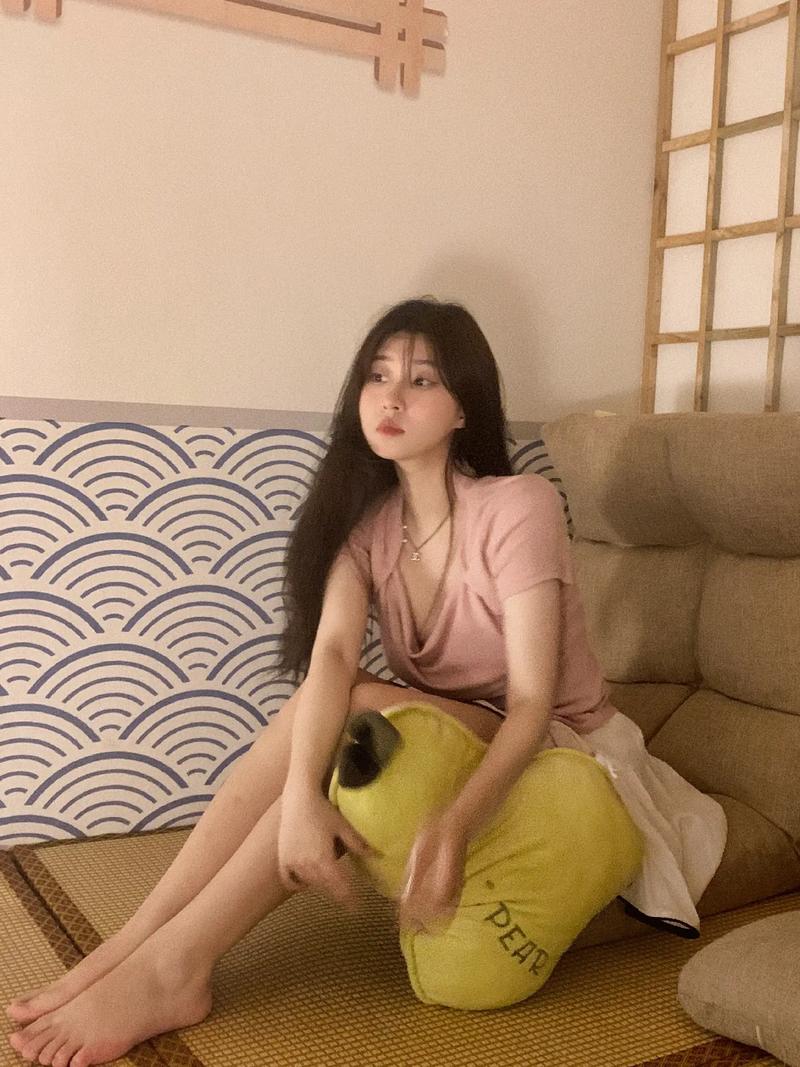 18岁的少女高清电视剧的相关介绍