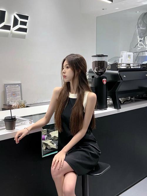 丰满的已婚女人在线播放的相关介绍