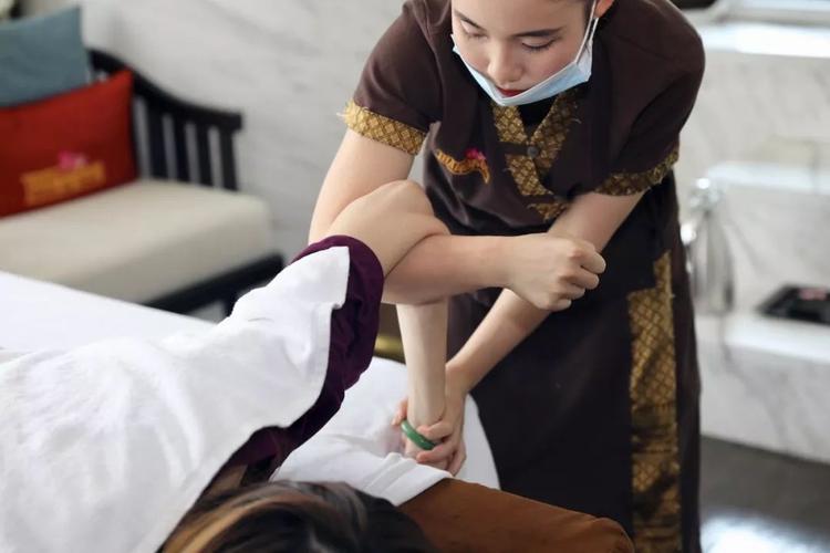 女性下体分泌物黄色的相关介绍